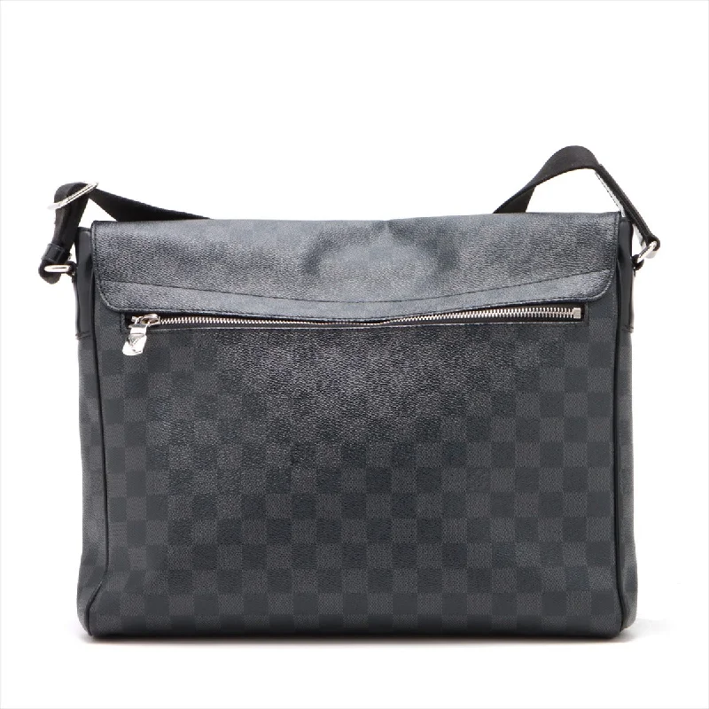 Louis Vuitton Damier Graphite District GM N41030