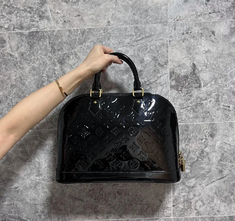 LV Alma PM Vernis Black GHW S$600