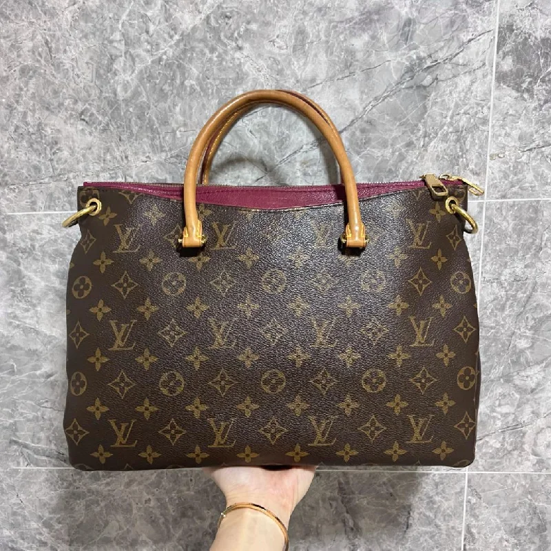 Authentic LV Louis Vuitton Pallas Monogram M