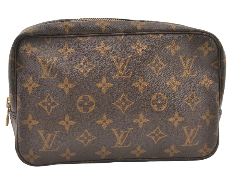 Auth Louis Vuitton Monogram Trousse Toilette 23 Clutch Hand Bag M47524 LV 1553K