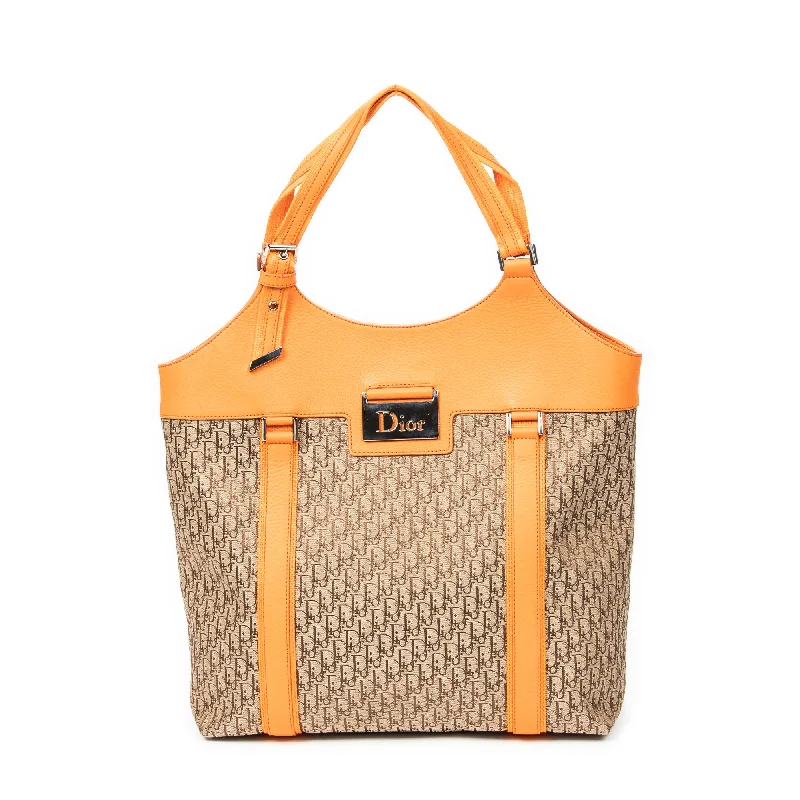 Large Street Chic Tote